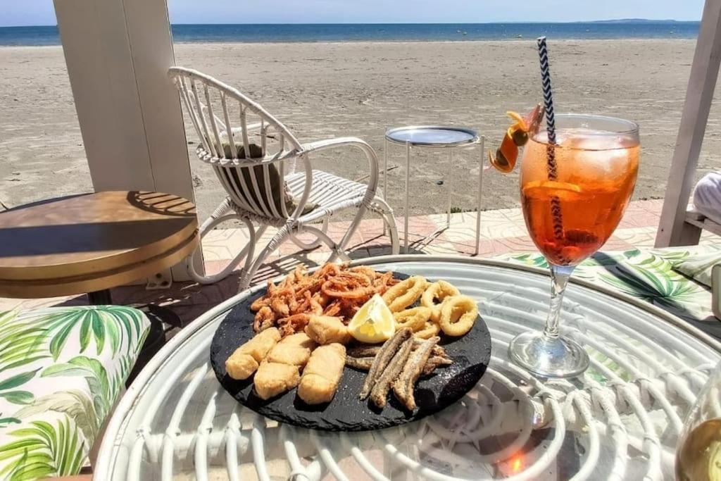 Santa Pola Con Tres Dormitorios Playa Levante Buitenkant foto